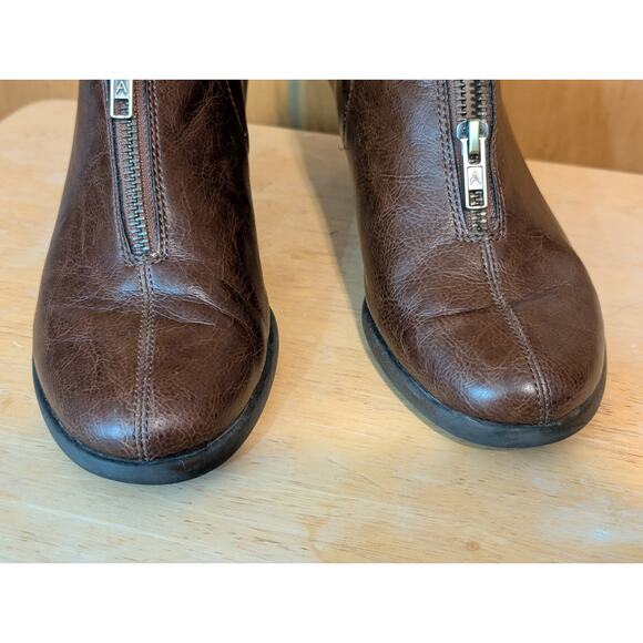 Aerosoles Heel Rest Brown Zip Front Faux Leather Ankle Boot Shoe Women's Size 8 - Picture 3 of 14